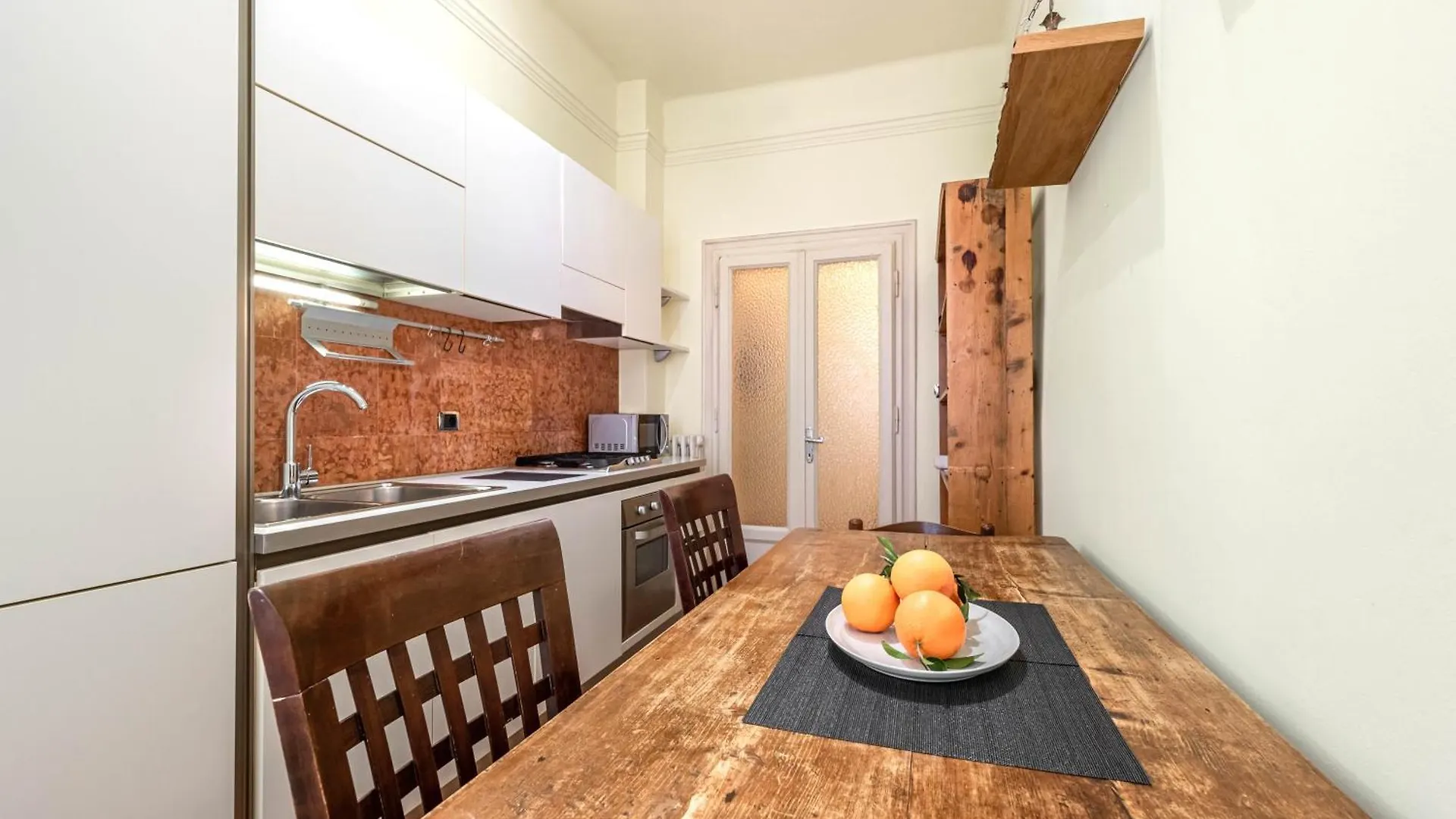 Piazza Isolo Central Apartment فيرونا